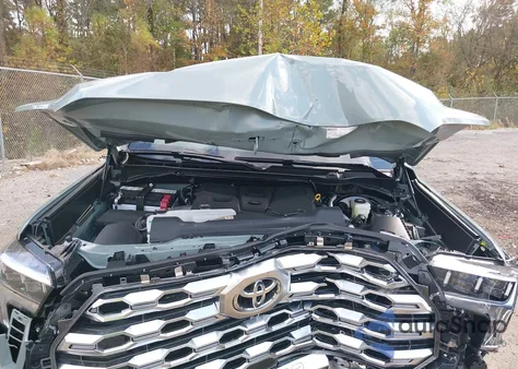 2026 Toyota Tundra 1794 Edition Crewmax 5.5' Bed z USA, uszkodzony, nr VIN 5TFMA5DBXTX360461